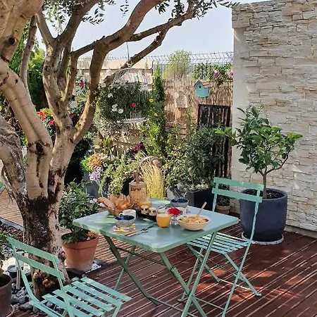 Bed & Breakfast Le Petit Coin De Provence